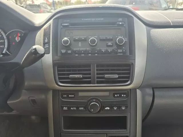 2006 Honda Pilot - Image 11