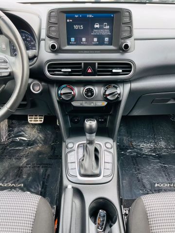2021 Hyundai Kona - Image 27