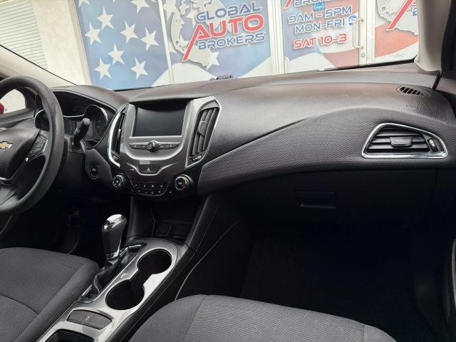 2018 CHEVROLET CRUZE SEDAN 4-CYL, TURBO, 1.4 LITER LT SEDAN 4D