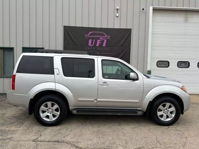 2009 Nissan Pathfinder - Image 3