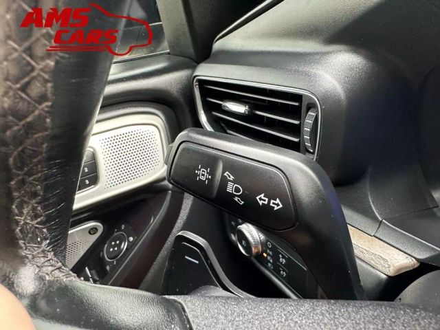 2020 Ford Explorer - Image 30