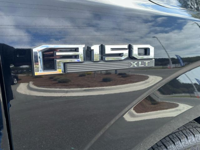 2017 Ford F150 Supercrew Cab - Image 12