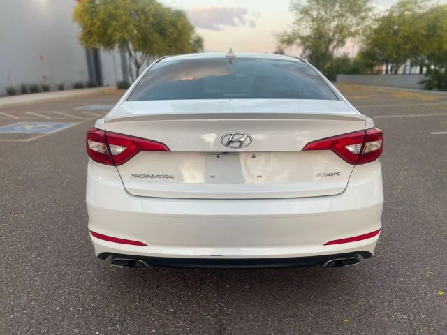 2015 Hyundai Sonata - Image 6
