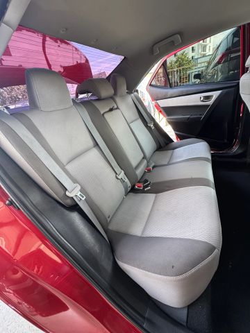 2018 Toyota Corolla - Image 18