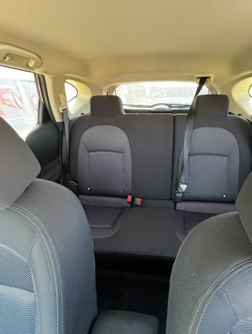 2010 Nissan Rogue - Image 13