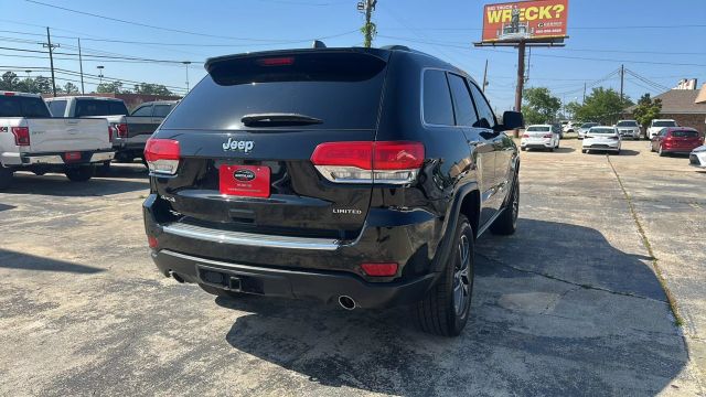 2018 Jeep Grand Cherokee - Image 19