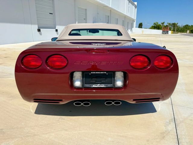 2003 Chevrolet Corvette - Image 20