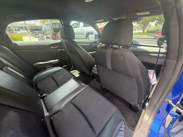 2019 Honda Civic - Image 21