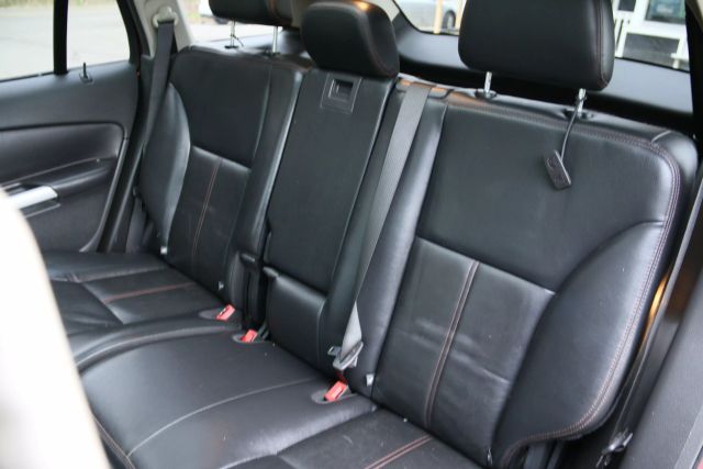 2013 Ford Edge - Image 16