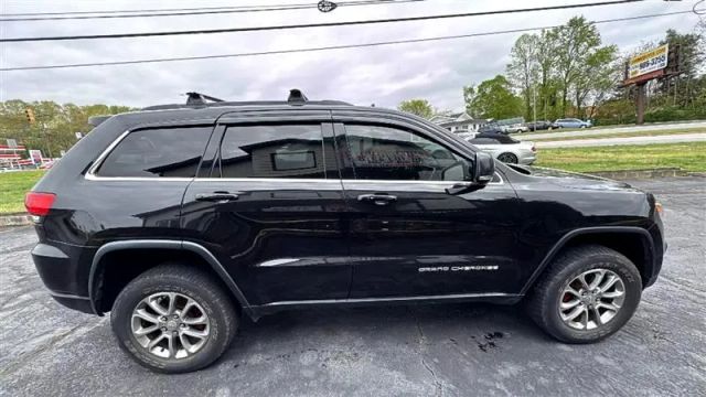 2015 Jeep Grand Cherokee - Image 4