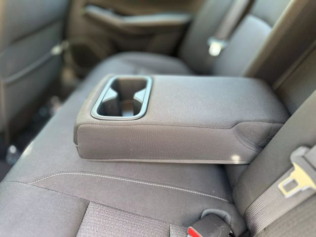 2021 Nissan Altima - Image 12