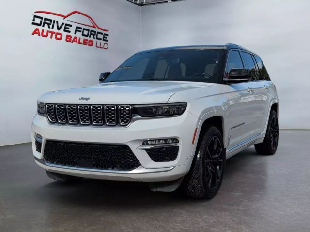 2022 Jeep Grand Cherokee - Image 1