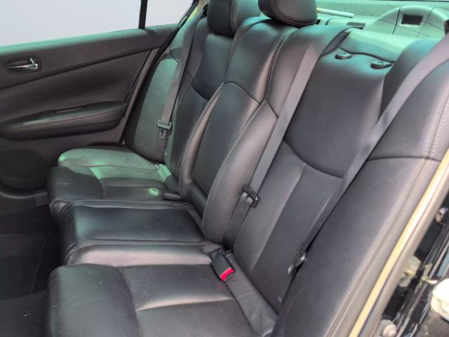 2011 Nissan Maxima - Image 13