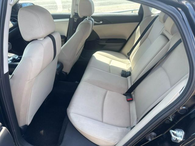 2018 Honda Civic - Image 8