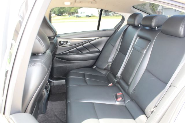 2020 Infiniti Q50 - Image 4