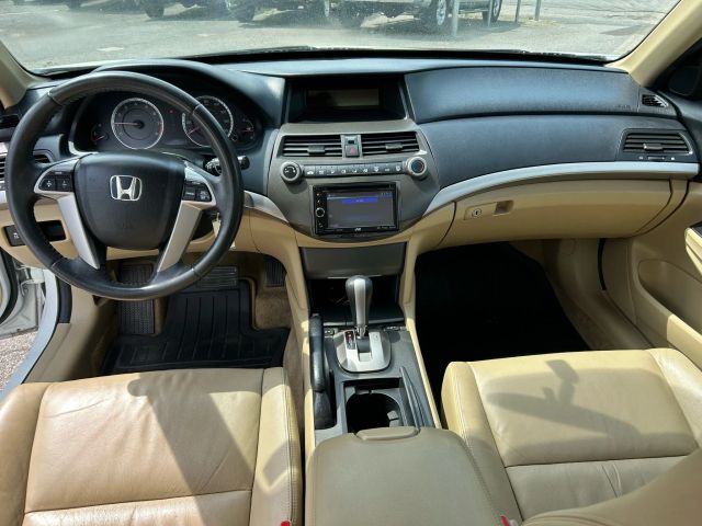 2012 Honda Accord - Image 14