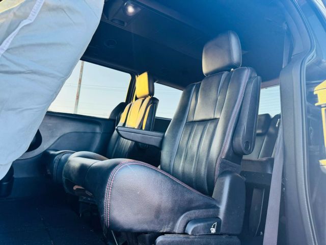 2018 Dodge Grand Caravan Passenger - Image 18