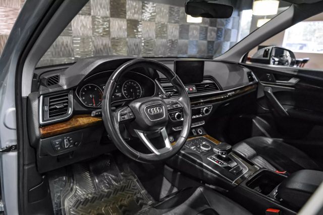 2018 Audi Q5 Premium Plus Sport Utility 4d - Image 3