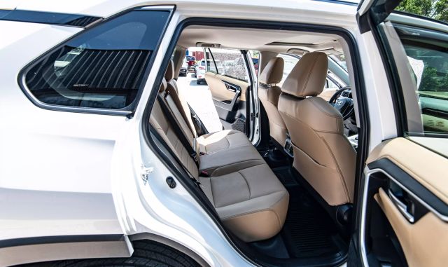2019 TOYOTA RAV4 SUV WHITE AUTOMATIC - Auto Masters of Carolinas