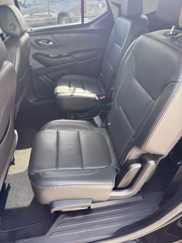 2020 Chevrolet Traverse Premier Sport Utility 4d - Image 28