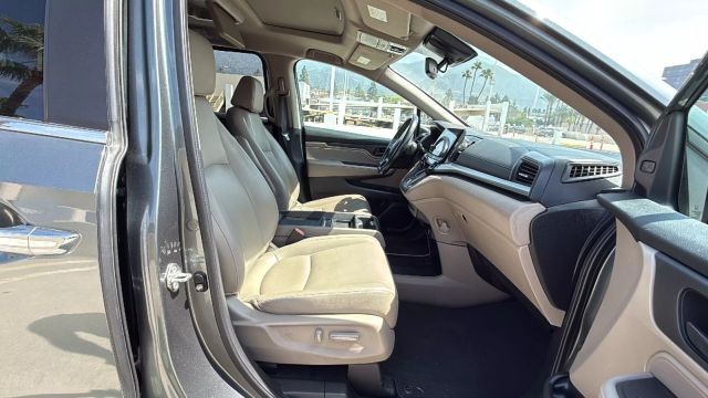 2018 Honda Odyssey - Image 22