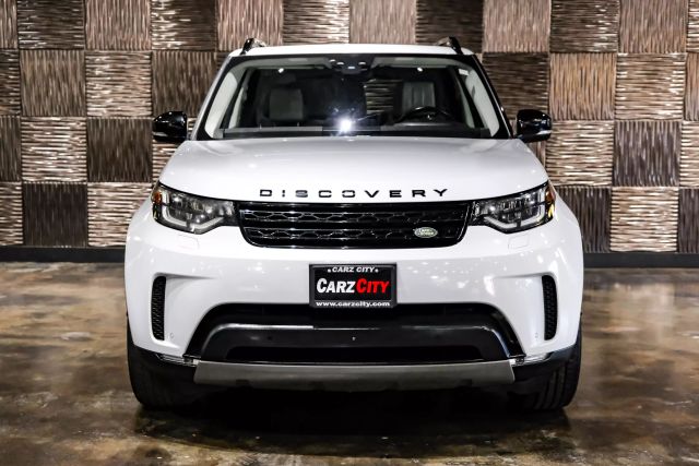 2017 Land Rover Discovery Hse Luxury Sport Utility 4d - Image 6