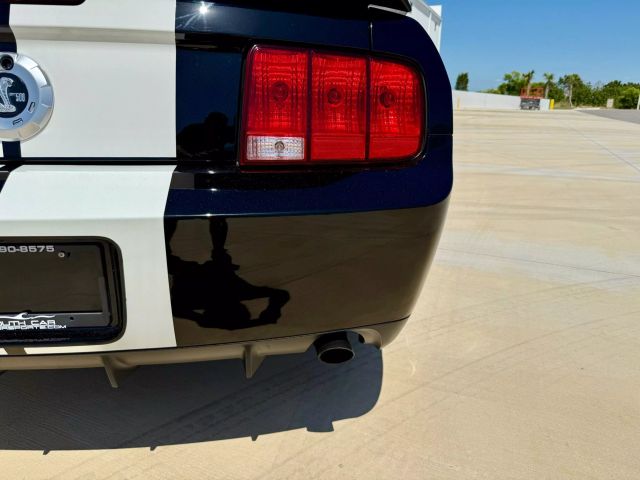 2007 Ford Mustang - Image 22