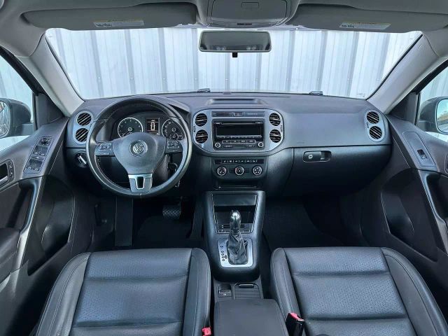 2014 Volkswagen Tiguan - Image 23