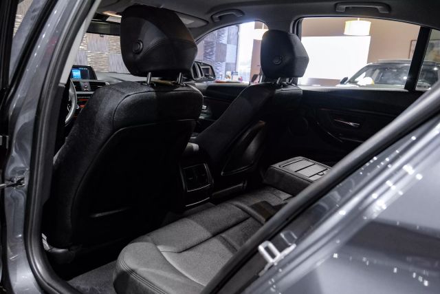 2018 Bmw 3 Series 320i Xdrive Sedan 4d - Image 34