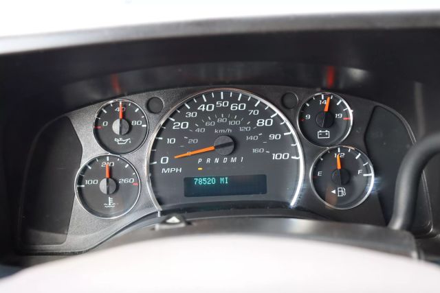 2020 Chevrolet Express 2500 Cargo - Image 12