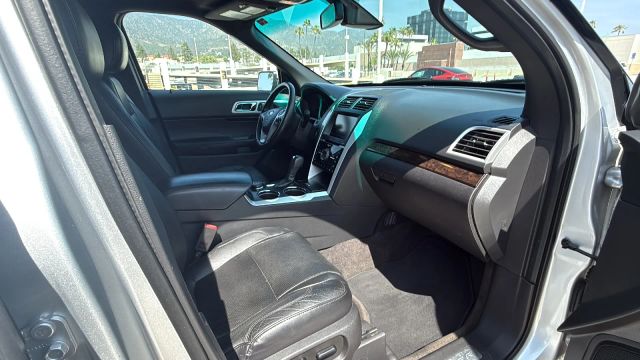 2013 Ford Explorer - Image 18