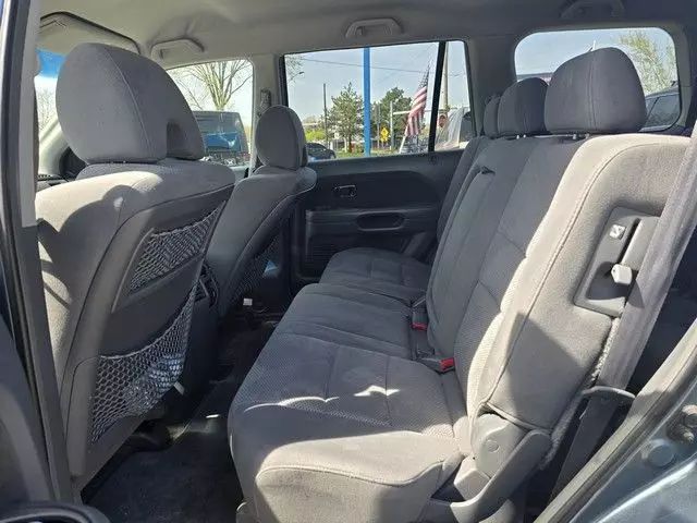 2006 Honda Pilot - Image 13