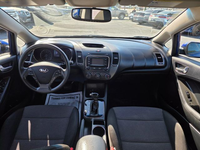2018 Kia Forte - Image 10
