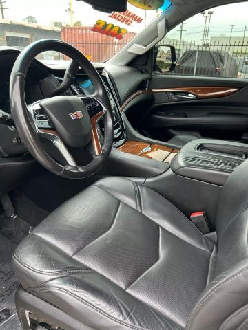 Image 10 of 2018 CADILLAC ESCALADE