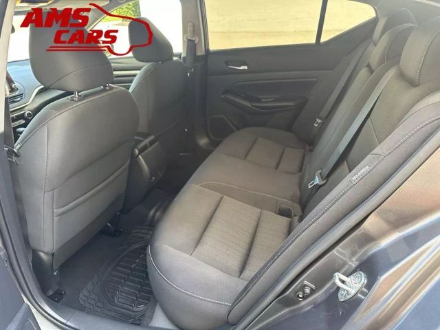 2021 Nissan Altima - Image 13