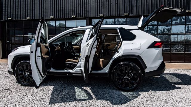 2019 TOYOTA RAV4 SUV WHITE AUTOMATIC - Auto Masters of Carolinas