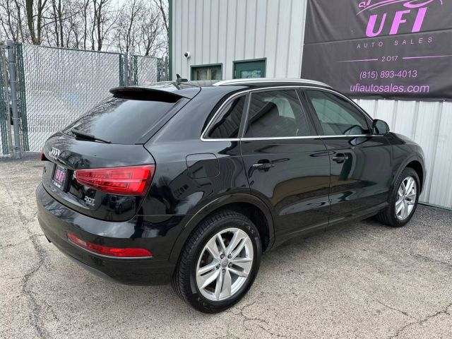 2017 Audi Q3 - Image 11