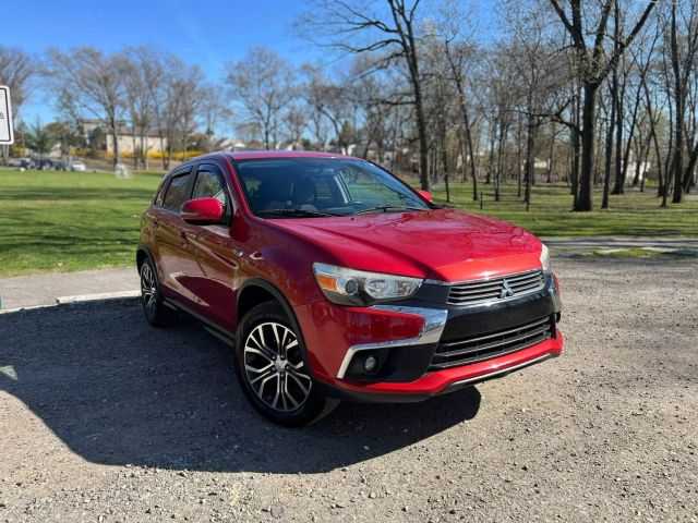 2016 Mitsubishi Outlander Sport Se Sport Utility 4d - Image 2