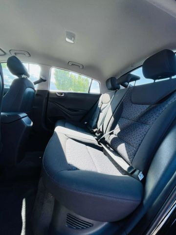 2019 Hyundai Ioniq Hybrid - Image 19