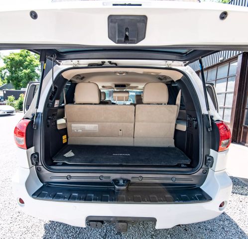 2014 TOYOTA SEQUOIA SUV WHITE AUTOMATIC - Auto Masters of Carolinas