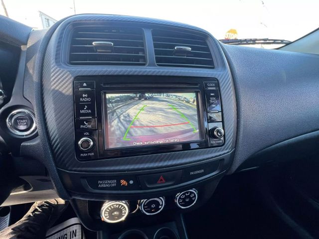 2016 Mitsubishi Outlander Sport Se Sport Utility 4d - Image 14