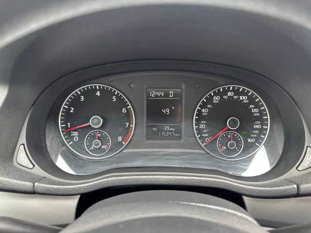 2014 Volkswagen Passat - Image 26