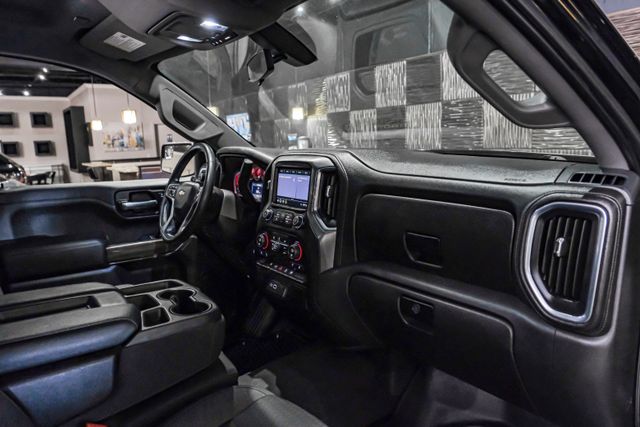 2019 Chevrolet Silverado 1500 Crew Cab Lt Pickup 4d 5 3/4 Ft - Image 14