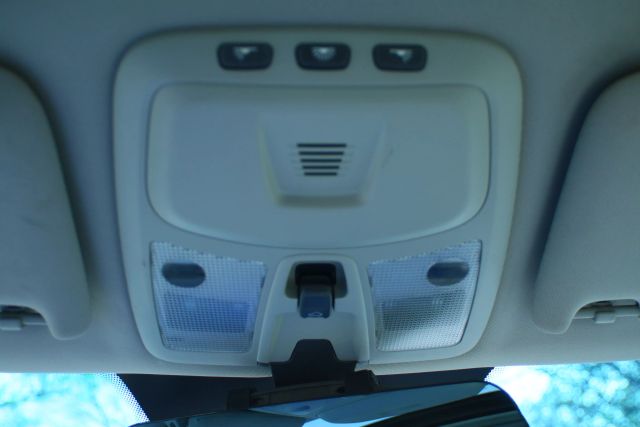 2006 Volvo Xc90 - Image 32