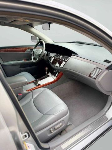 2007 Toyota Avalon - Image 19