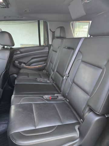 2016 Chevrolet Suburban Ltz Sport Utility 4d - Image 12