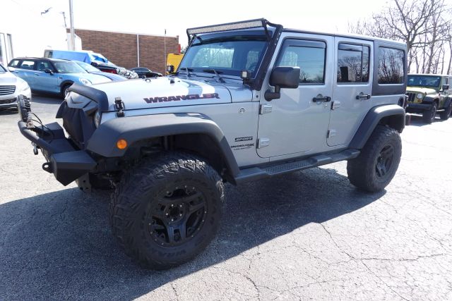 2018 Jeep Wrangler Unlimited - Image 2