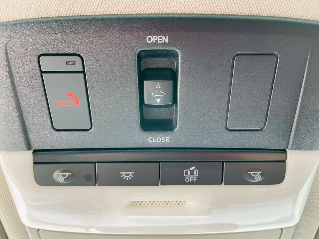 2019 Nissan Altima - Image 47