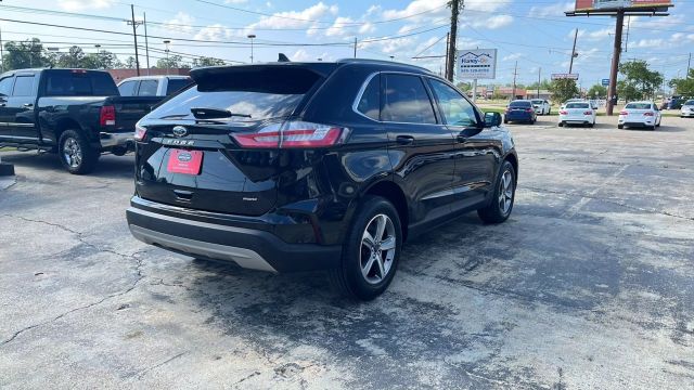 2021 Ford Edge - Image 11