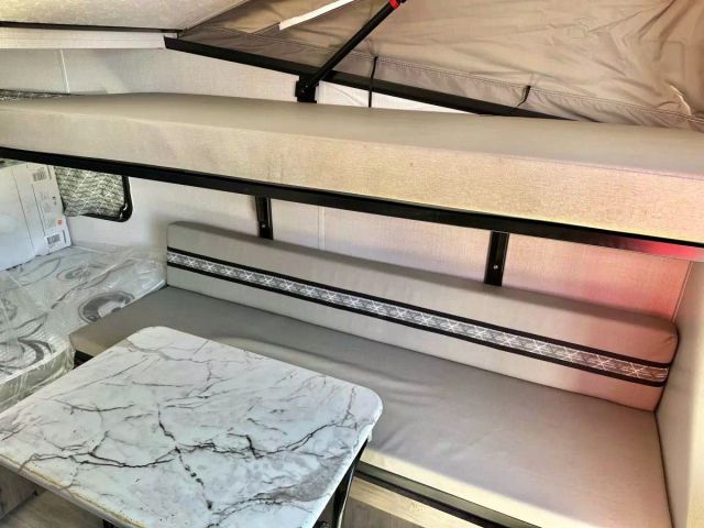 2023 Coachmen Clipper Express - Image 22